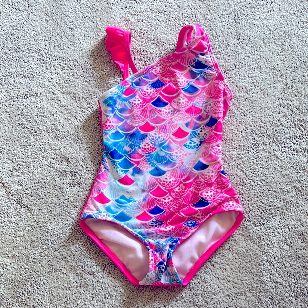 One piece swimsuit